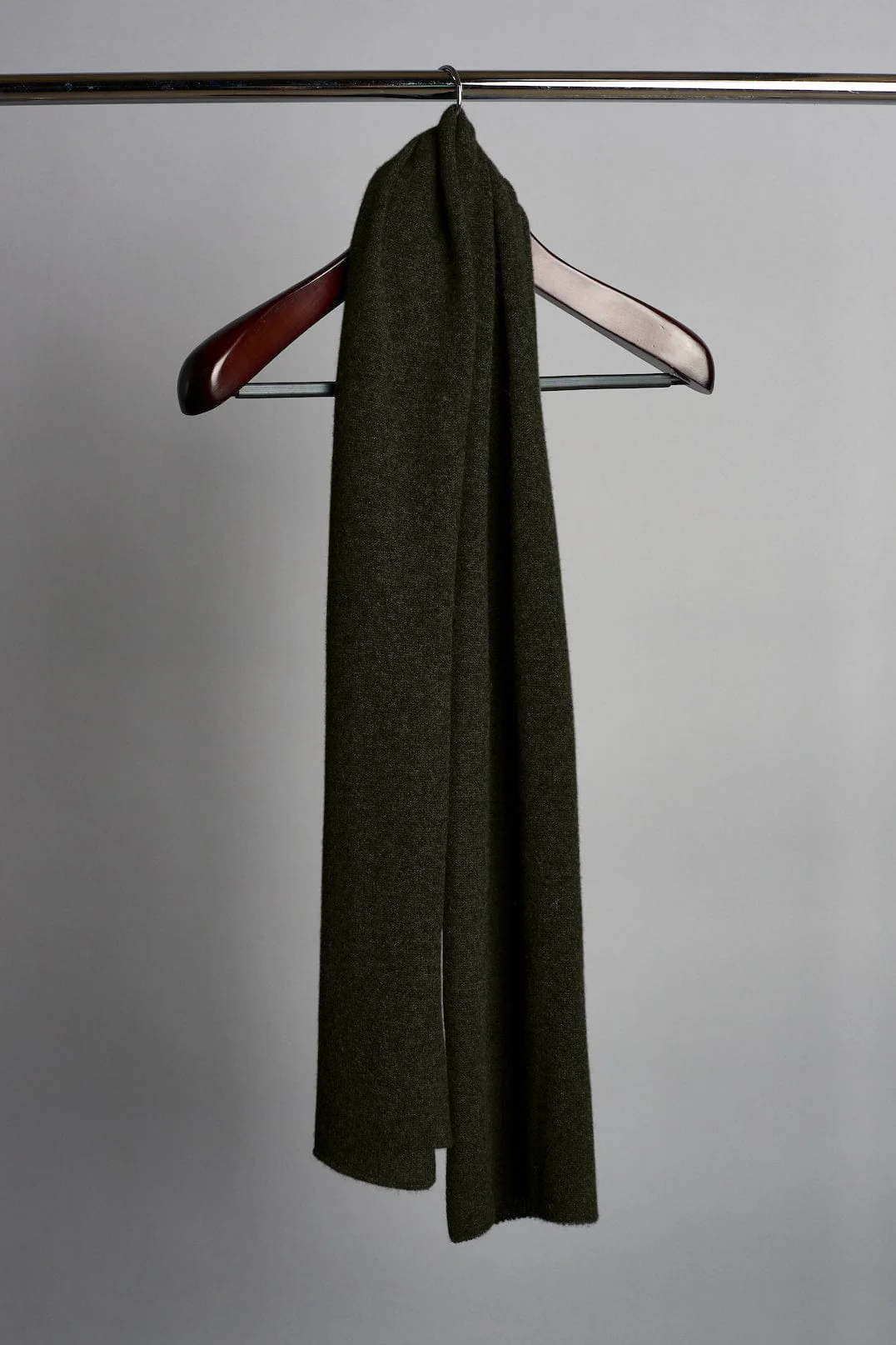 Ultimate Cashmere Scarf - Image 14